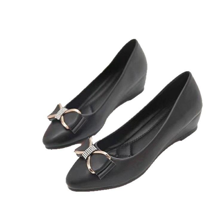 Chaussures à enfiler à bout rond et ouverture peu profonde pour le printemps, chaussures à semelle plate et ouverture peu profonde pour le Nouvel An, chaussures décontractées à semelle souple