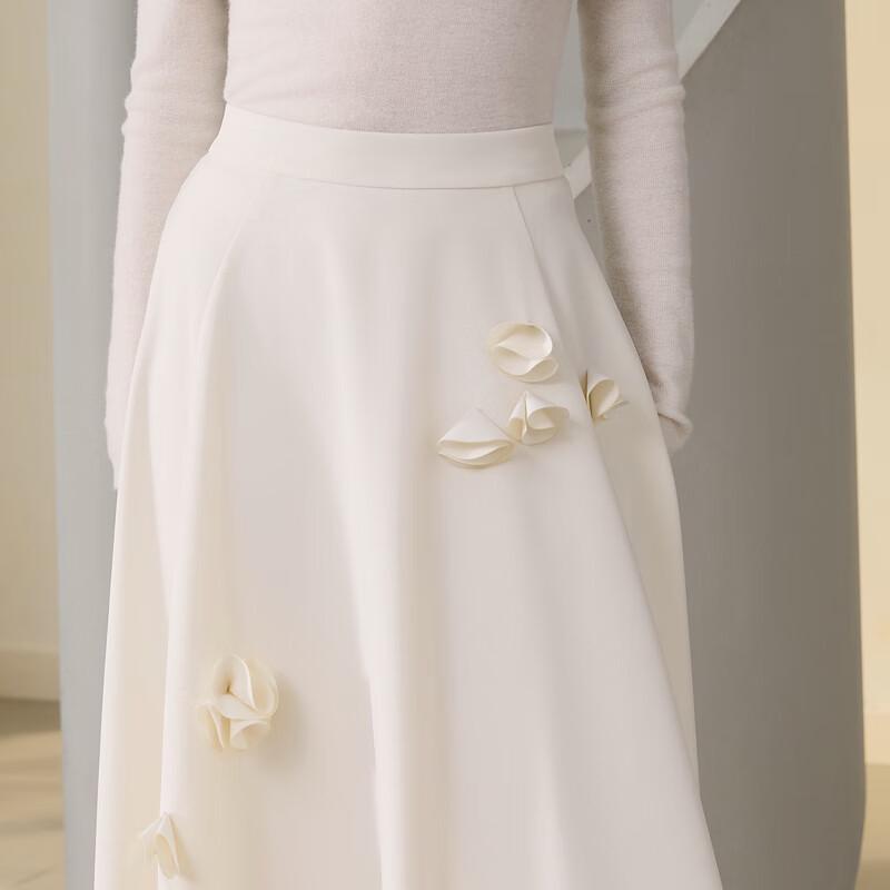 ELLASSAY Elegant Embroidered A-line Floral Midi Skirt