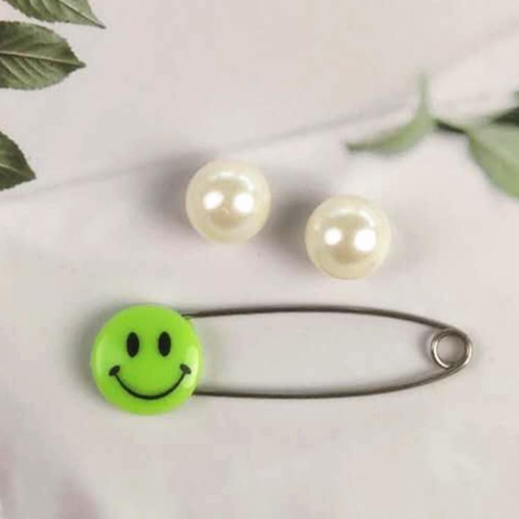 Smiling Face Baby Safety Pins, Plastic, Medium (40mm) & Large (55mm)