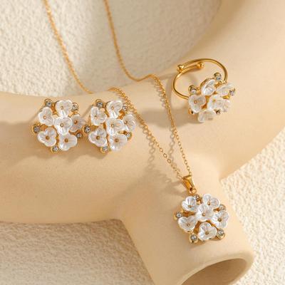 18K Gold Stainless Steel Rhinestone Inlaid 3D Flower Jewelry Set - Simple Necklace & Accessories for Women