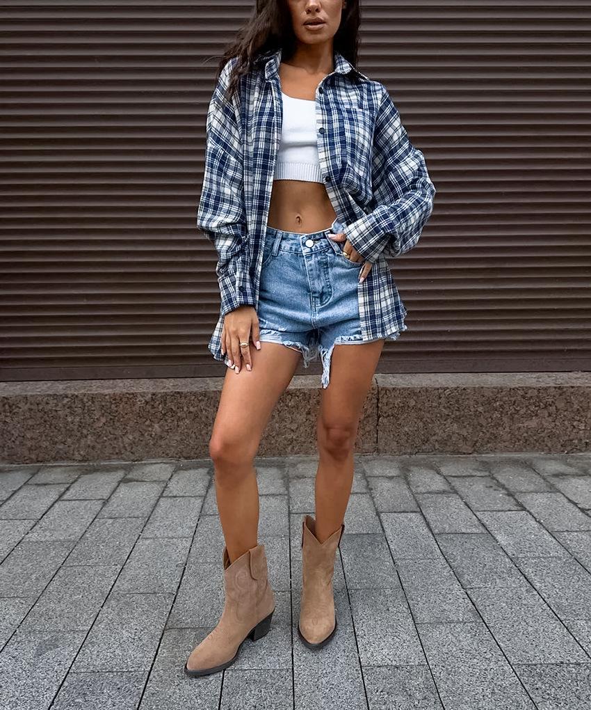 Women's Versatile Plaid Turn-Down Collar Blouse - Loose Fit, Long Sleeve, with Pockets, European & American Style, 2025 Collection.