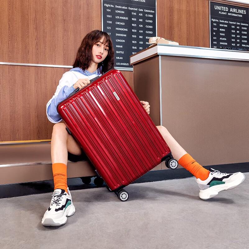 

Diplomat TC-692 Fashion Hardside Spinner Luggage