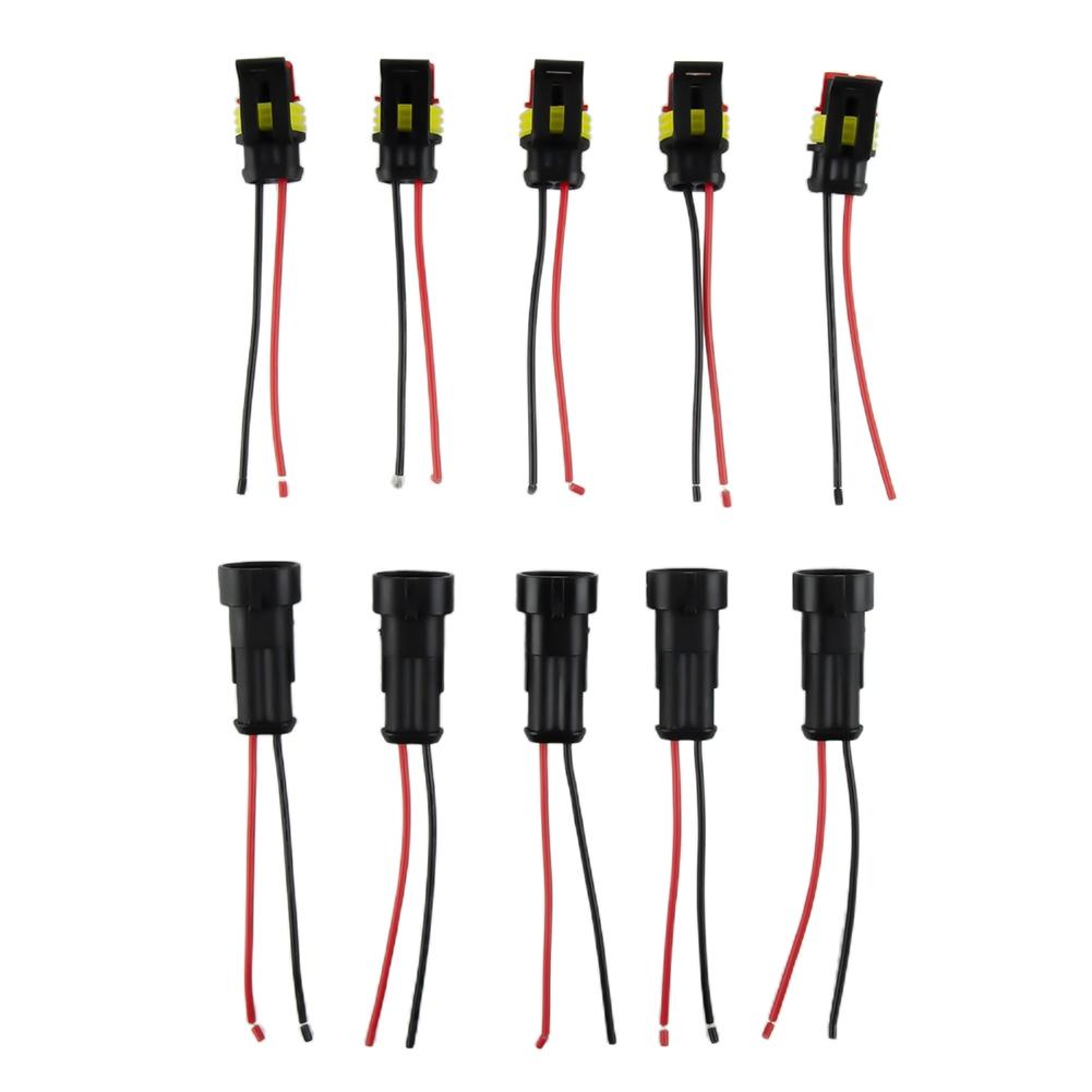 Sealed Waterproof Connector Perfect for Marine Vehicles and Motorboats