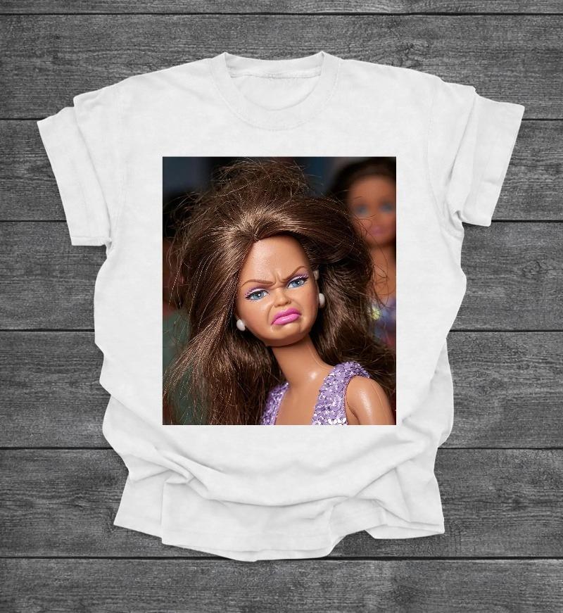 

Funny Retro Doll Graphic Tee Sassy Doll Meme Print Summer Unisexs and Womens Loose and Breathable Tshirt Top S