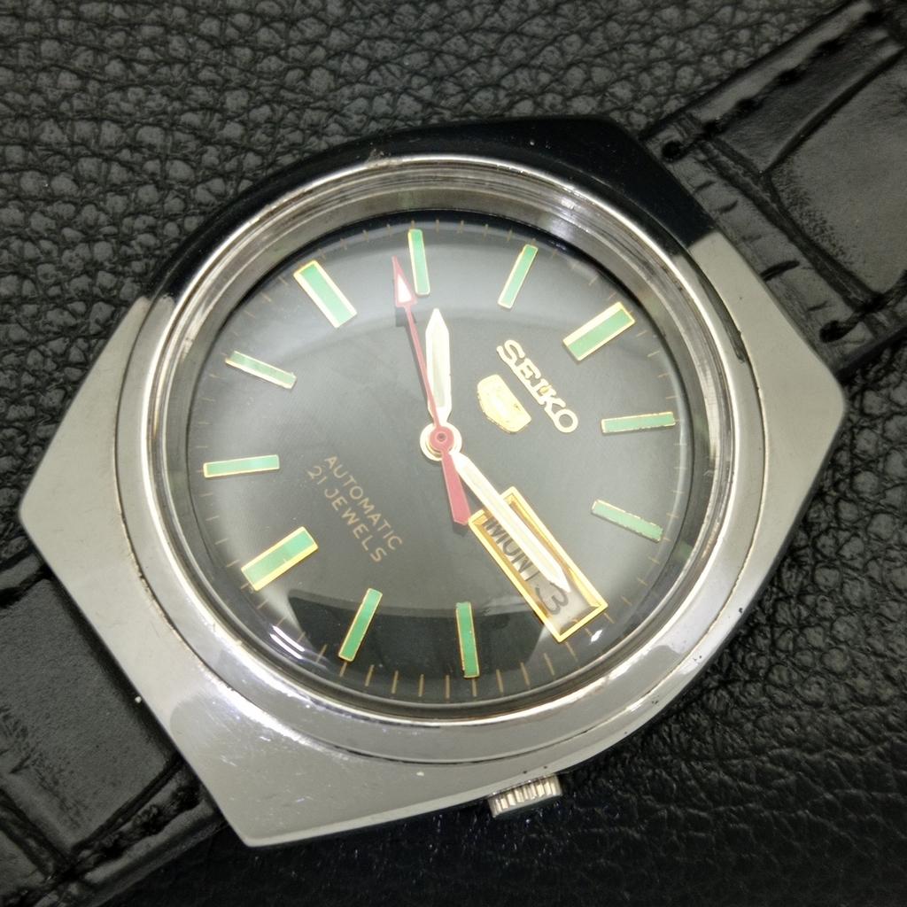 VINTAGE SEIKO 5 AUTOMATIC 7S26A JAPAN MENS BLACK COLOR DIAL WATCH A701915-5 R207-a701915