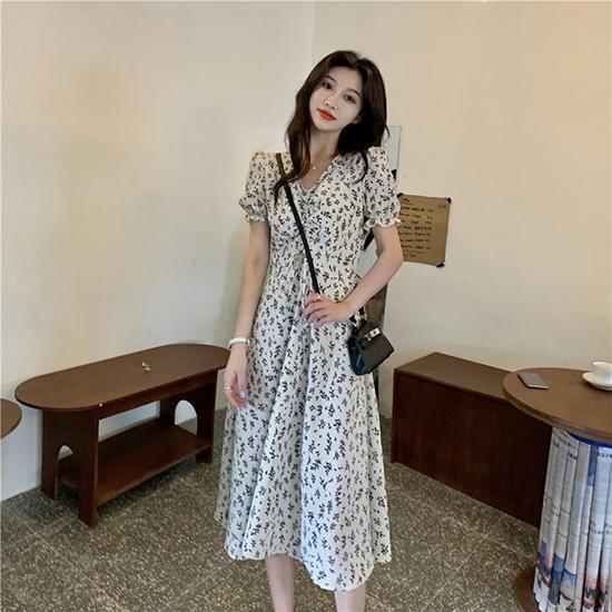 Summer Floral Temperament Skirt, Medium Length Short Sleeved French Fresh and Sweet Dress, Fairy Dress, Fashionable Women's Clothing