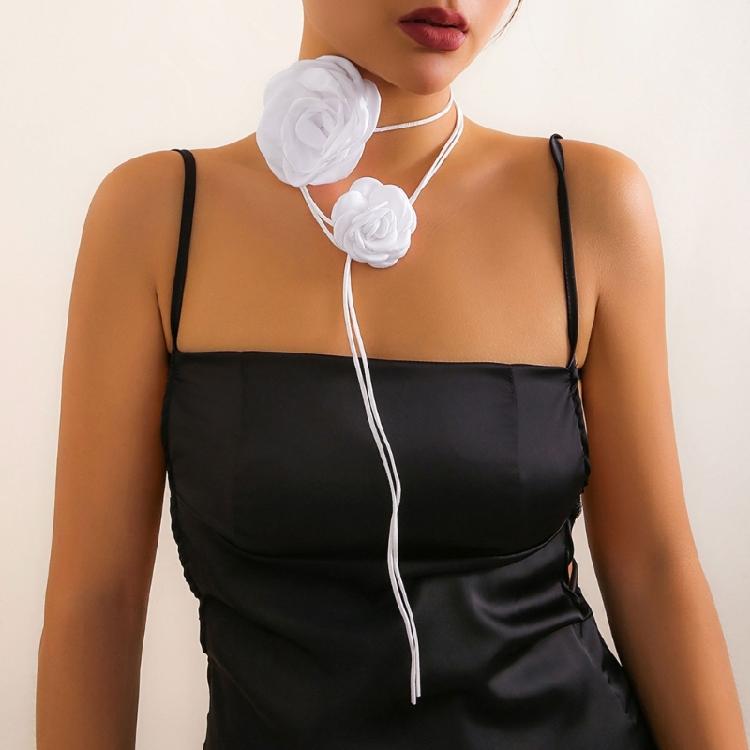 2 Stück/Set Super Fee Halskette Retro Rose Blume Schnürung Choker Halsketten Damen Blumiger Anhänger Schlüsselbein Kette