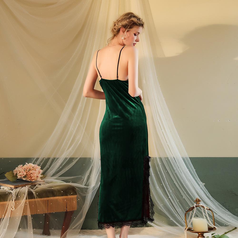 Seksowna Koronkowa Aksamitna Sukienka Cami Vintage Elegancka z Wysokim Rozcięciem Koszula Nocna Przyjazna dla Skóry Odzież do Domu 137 Luksusowa Ponadczasowa Bielizna Nocna Idealna na Zimne Nocne