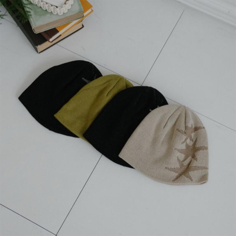 

Women s and Men s FW Street Star Beanie C8474_Black Gray