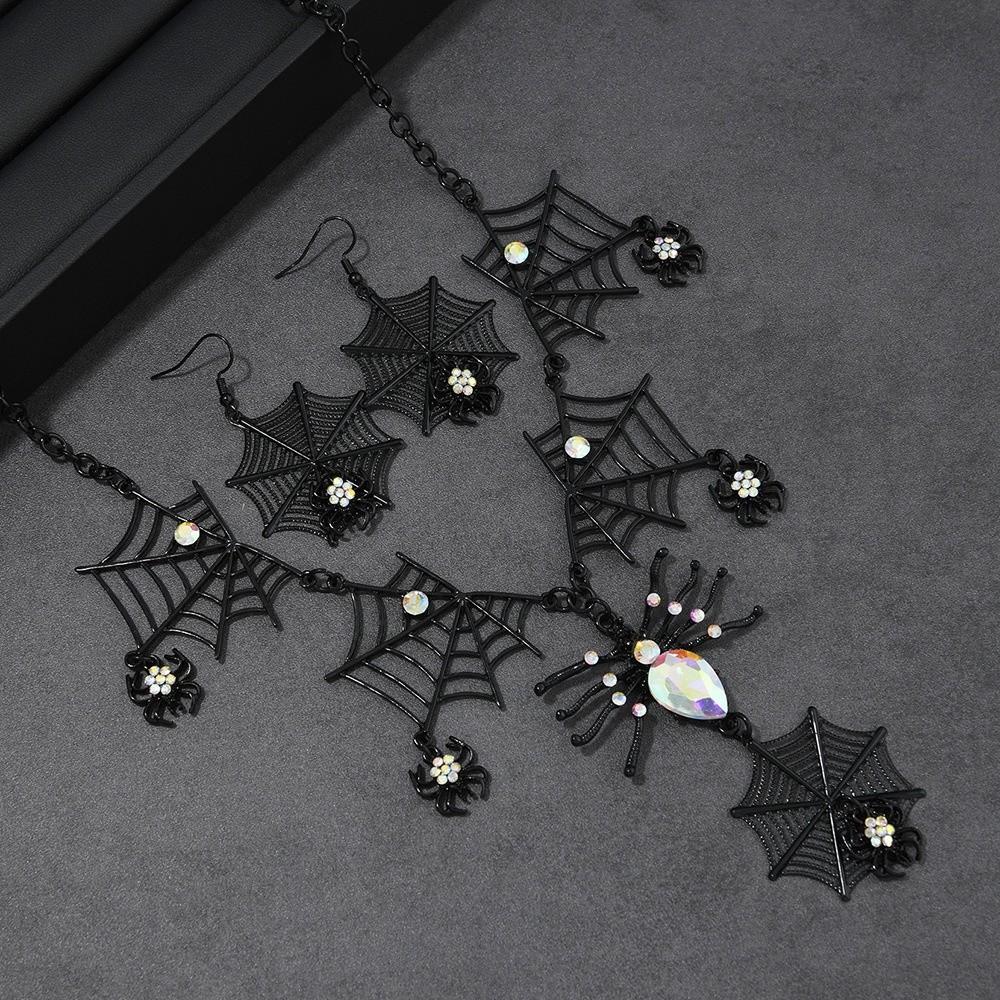 Rhinestone Gothic Spider Necklace Dark Gothic Black Choker Necklace  Witch Costume