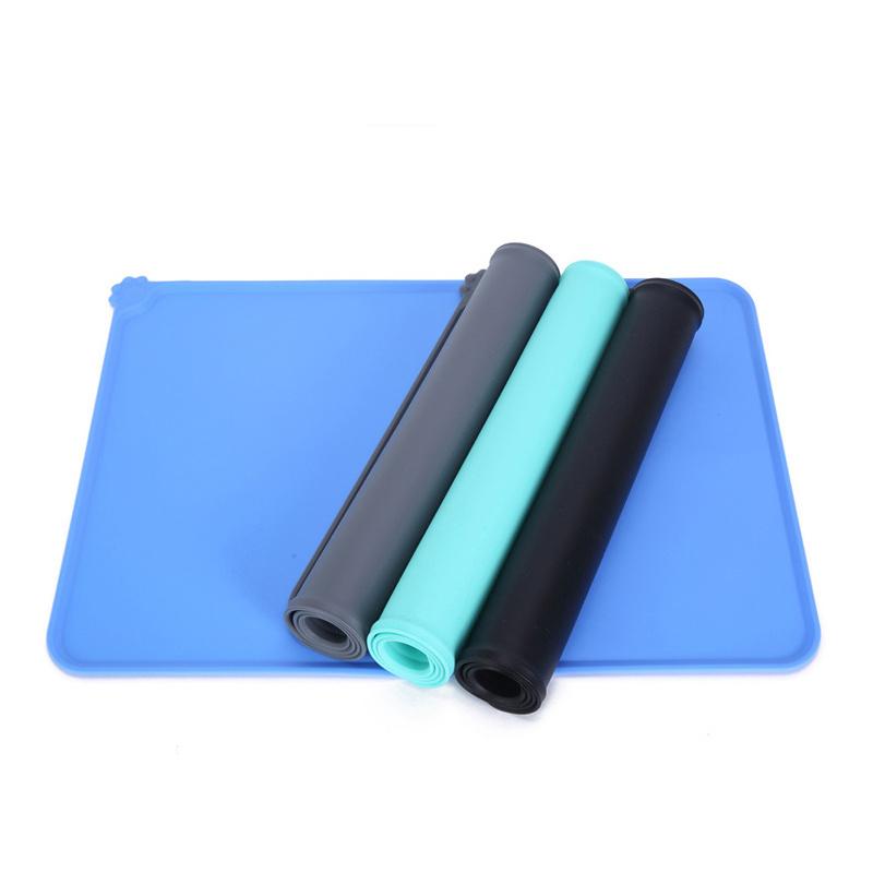 Pet Feeding Silicone Mat Non Slip Puppy Food Placemat Waterproof Car Pet Dog Pad