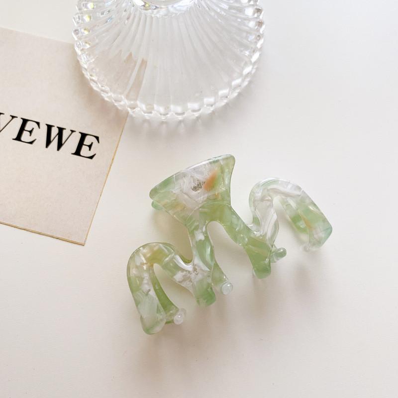 

Exquisite Handmade Geometric Hair Claw Clip In Fashionable Tortoise Shell For Women Mint 6cm