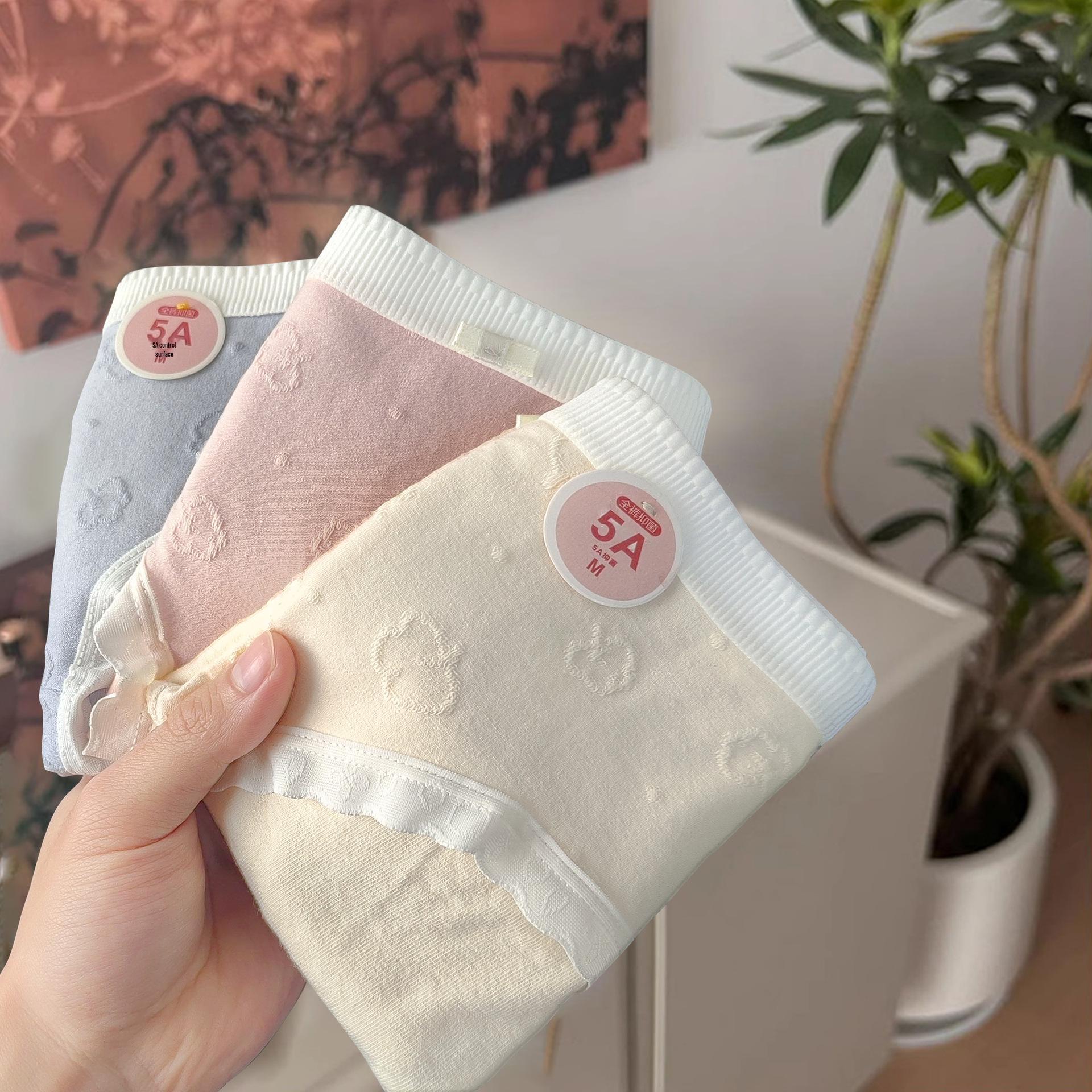 

Women s Pure Cotton Mid-Waist Panties - Simple, Solid Color, Comfortable Fit M
