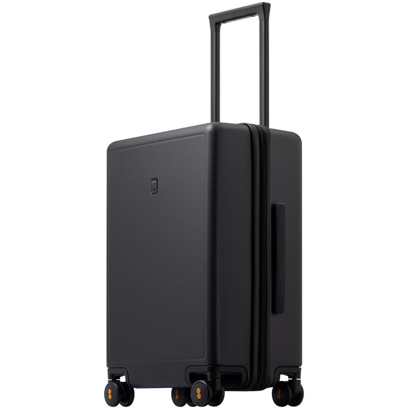 LEVEL8 Traveler PC Spinner Luggage