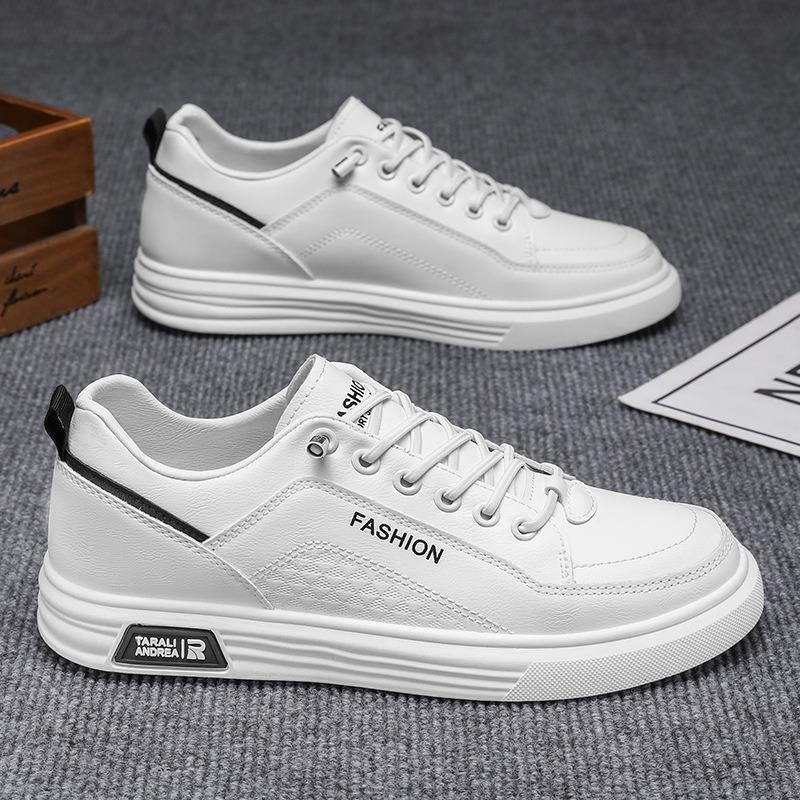 Herrenschuhe Frühling und Sommer neue trendige vielseitige schwarze leichte weichsohlige lässige Studenten-Board-Schuhe Herren-Freizeitschuhe