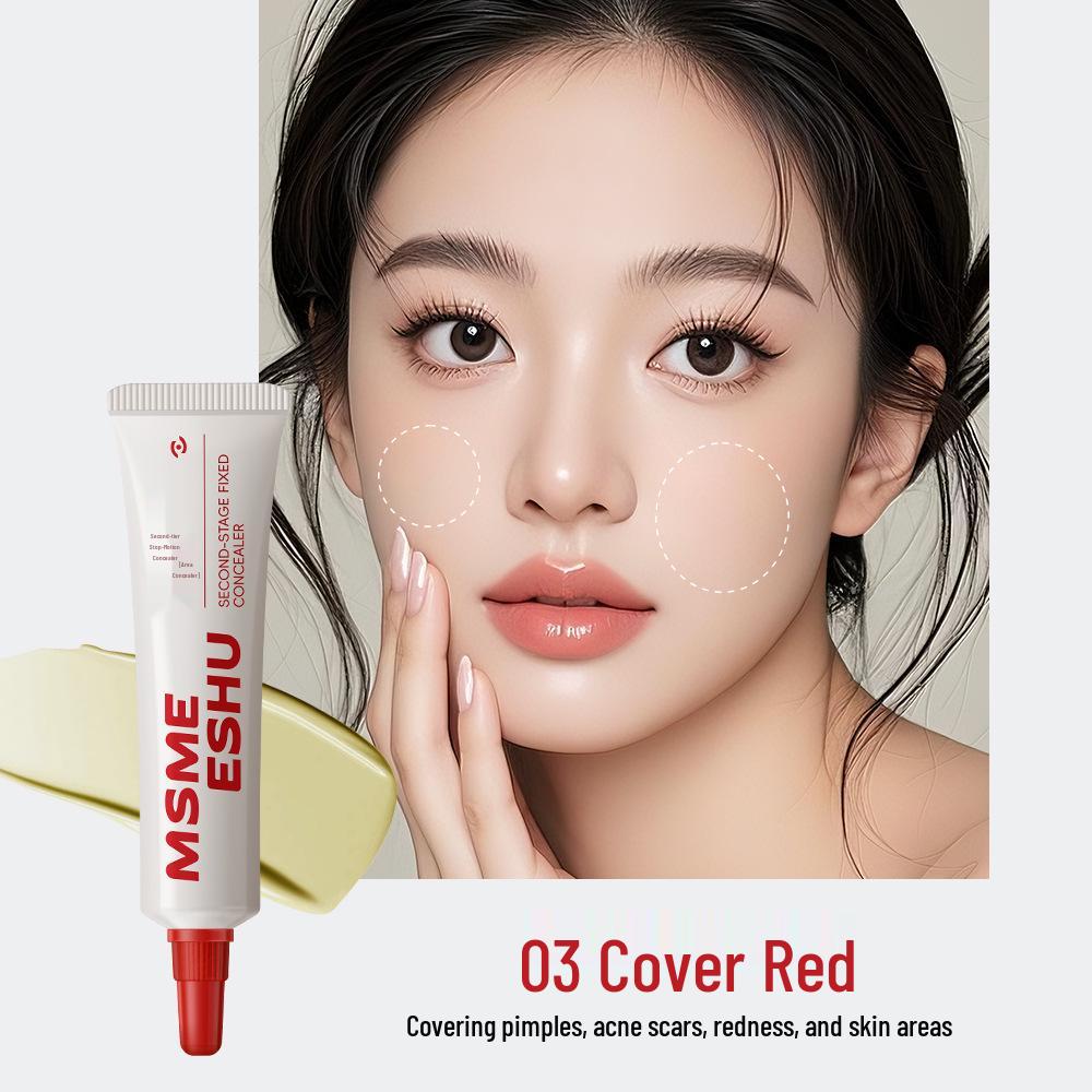 Honey Bundle Freeze Frame Concealer: Covers Eye Bags, Nasolabial Folds, Scars, Blemishes, and Redness for a Brightening Effect.