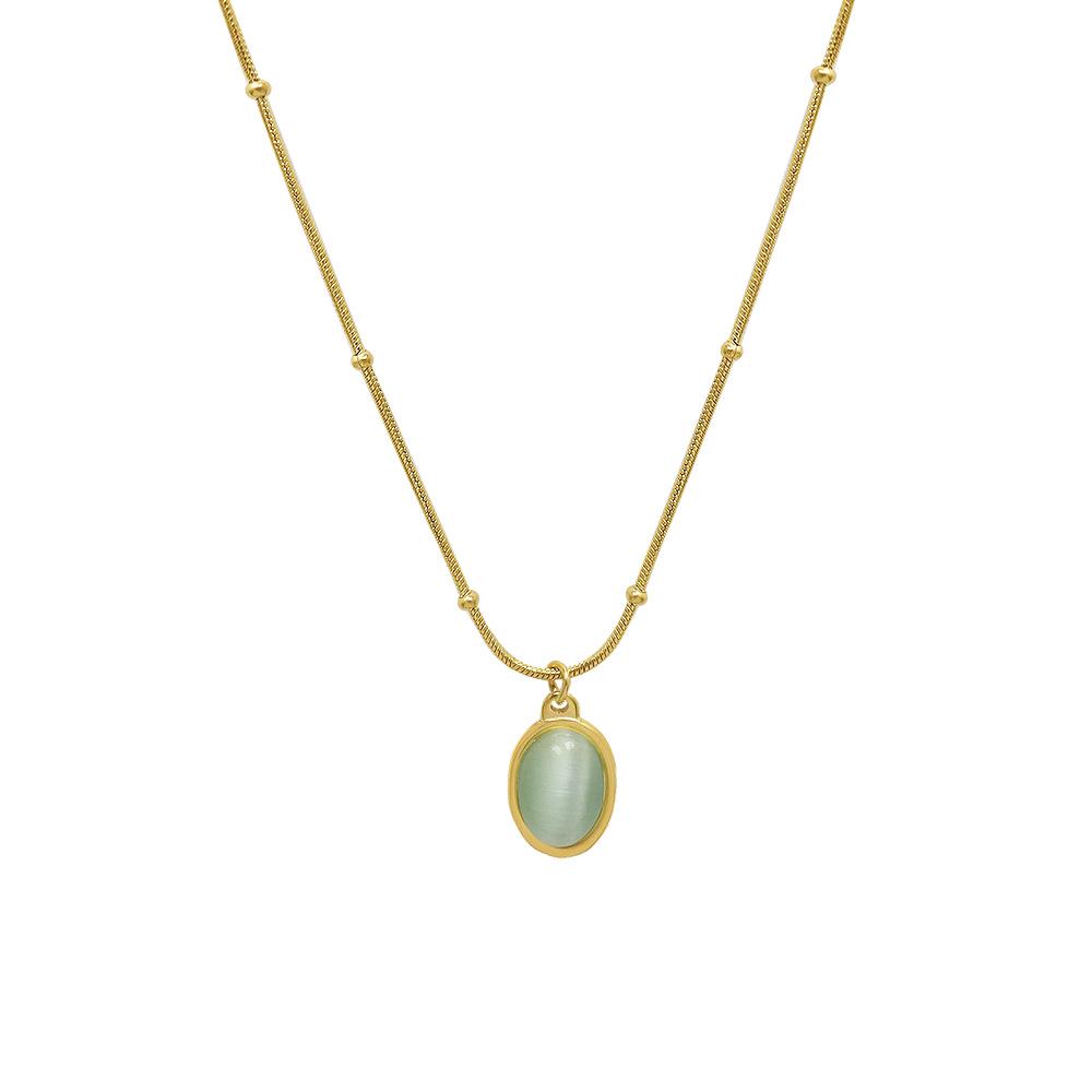 French Retro Clavicle Chain Necklace: 18k Gold-Plated Titanium Steel with Cat's Eye Oval Pendant for Women