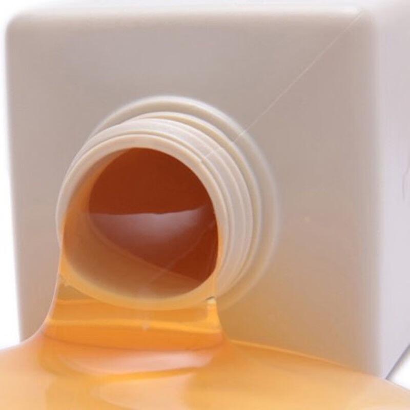 Adollf Essential Oil Shower Gel