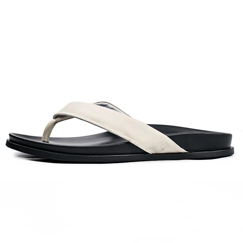 Moda 2025 Nuove Pantofole Piatte da Uomo di Design Antiscivolo Marca di Lusso Pelle Vera Scarpe da Passeggio Traspiranti Comode Pantofole da Interno/Esterno