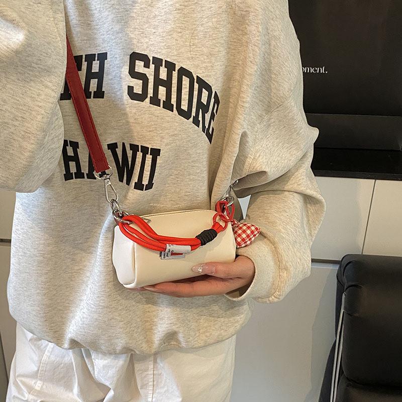 Mini Fashionable Handbag With Bow Chain Design Modern Everyday Shoulder Bag