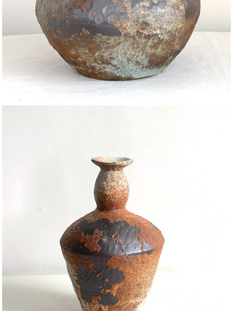 Retro Wabi-Sabi Zen Pottery Vase for Home and Hotel Decor