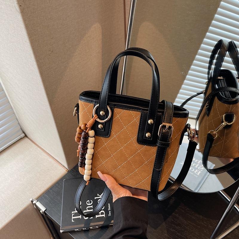 Retro Handbag Bag Women's New High-end Diamond Fashion Shoulder Bag Commuter Messenger Bucket Bag