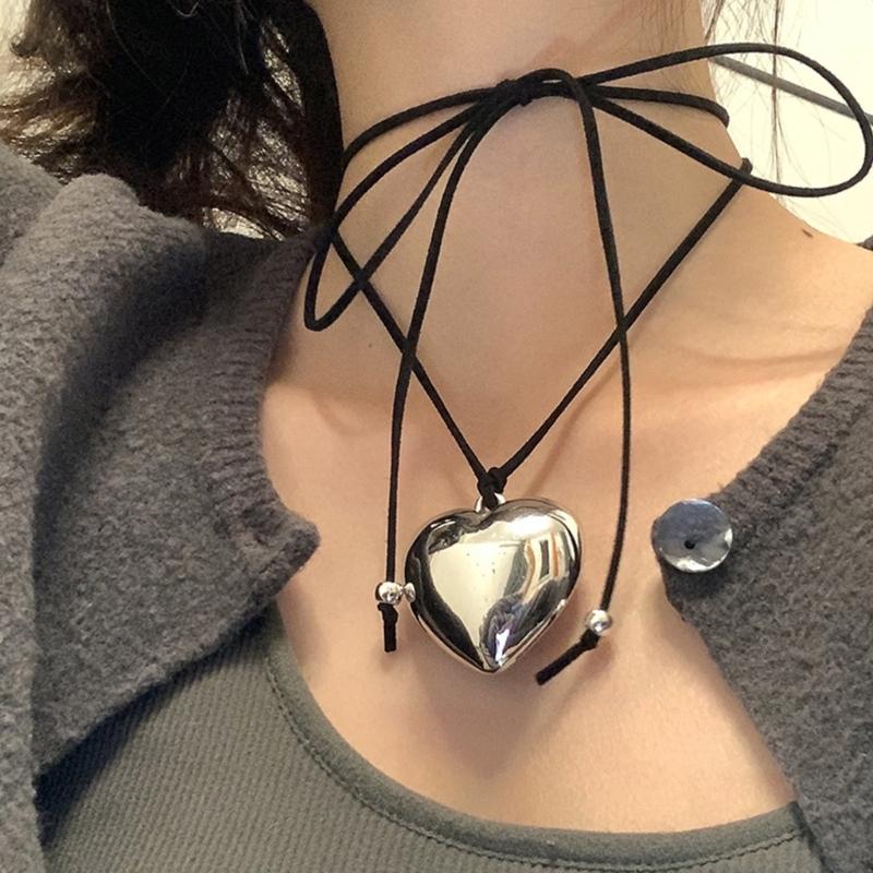 Heart Pendant Collar Necklace Neck Tie Clavicle Chain Necklace Long Rope Bow-Tie Choker Necklace Fashion Jewelry
