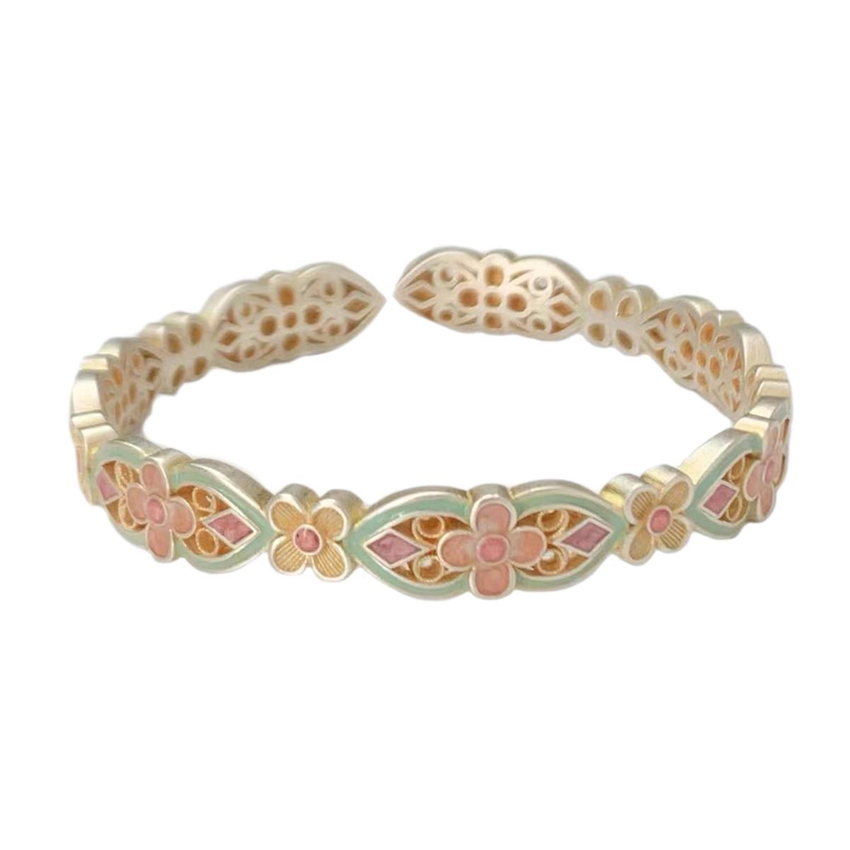 

Palace Enamel Silver Bracelet White Copper Thick Solid Four-Leaf Clover Bracelet