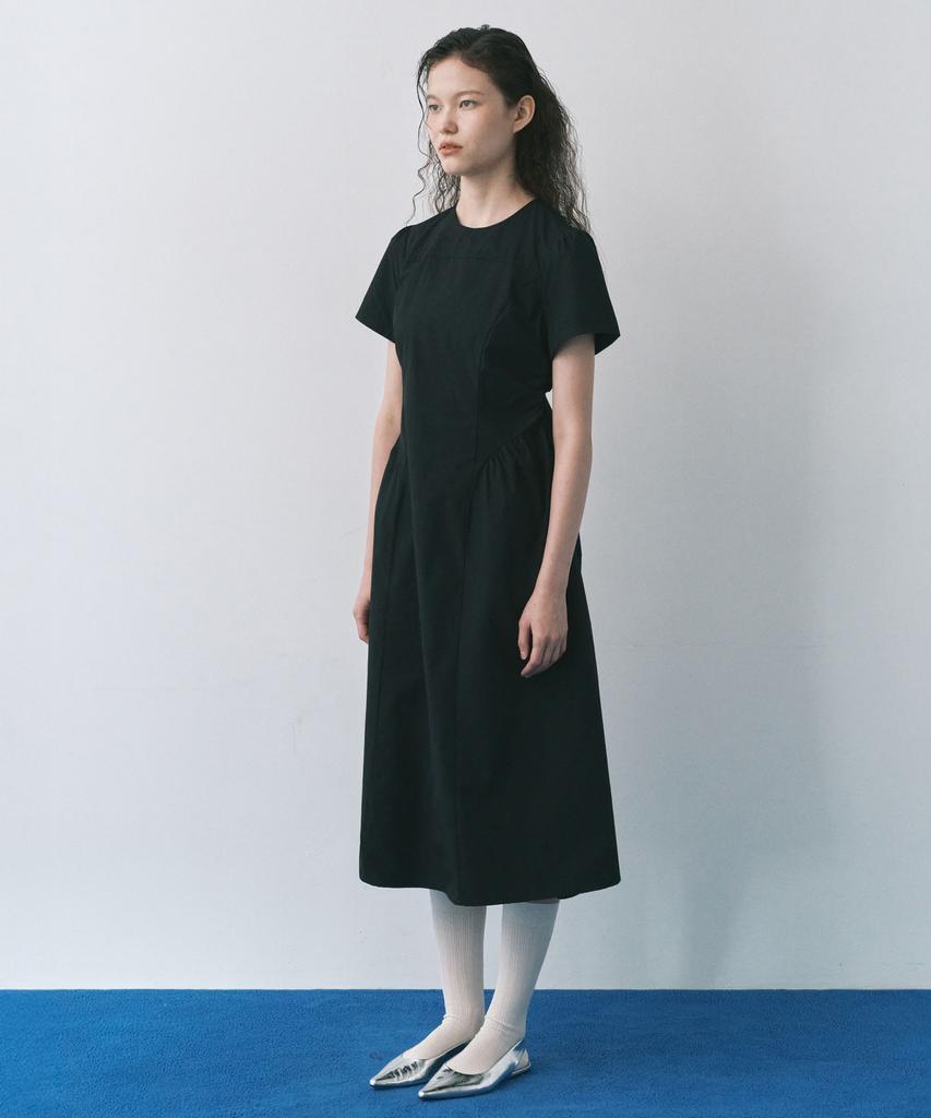 MAIS Mais Puff Sleeve Dress / Black