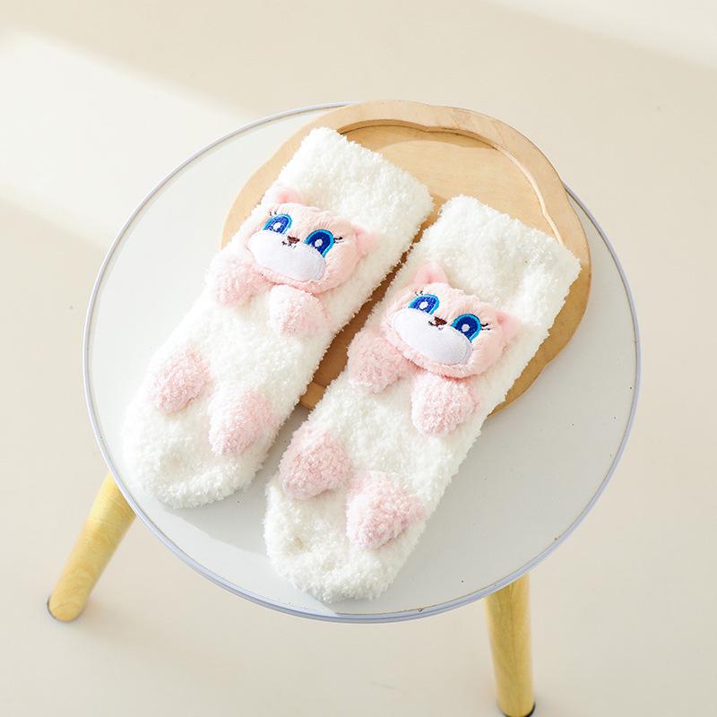 

Coral Fleece Thickened Non-Slip Long Tube Baby Floor Socks for Autumn/Winter - Class A Newborn Home Wear. One Size (0-8 years)