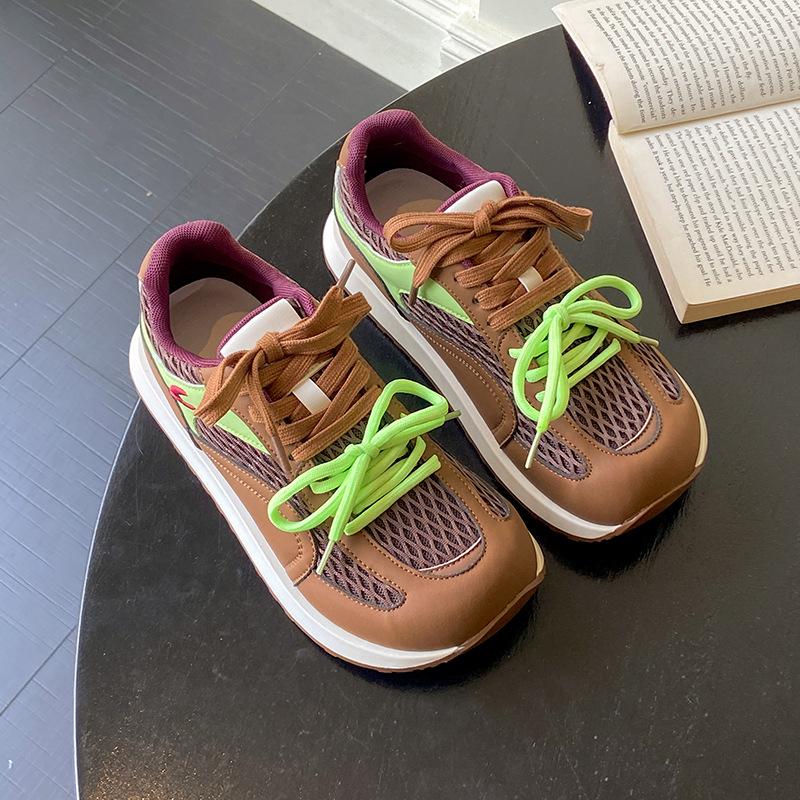 Plateausohlen-Deutsche Trainingsschuhe Damen 2025 Sommer neu vielseitig atmungsaktives Mesh Freizeit Sport Forrest Gump Schuhe großer Kopf hässliche süße Schuhe