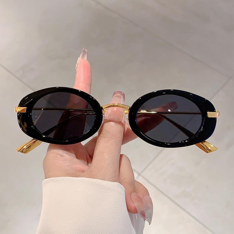 Luxury Metal Designer Shades Retro Oval Women's Trends Sunglasses Fashion Brand Leopard Beach Sun Glasses for Lady