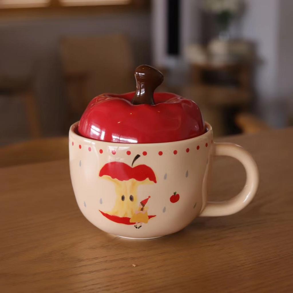 400ml Kreativer Apfelbecher mit Deckel Löffel Keramik Wasserbecher Zuhause Frühstück Milch Haferflockenbecher Paar Wasserbecher Heiligabend Geschenke