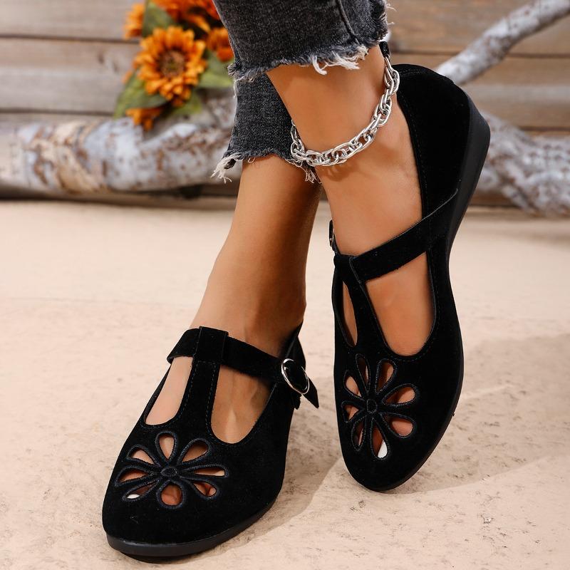 Ausgeschnittener Atmungsaktiver Einzelner Schuh Mode Runde Spitze Ein-Riemen Weiche Sohle Leicht Rutschfest Niedrig geschnittener Schuh