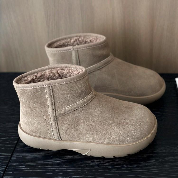 Grubopodeszwowe matowe kozaki śnieżne damskie 2025 nowe wszechstronne sportowe i rekreacyjne aksamitne krótkie kozaki termiczne bawełniane kozaki