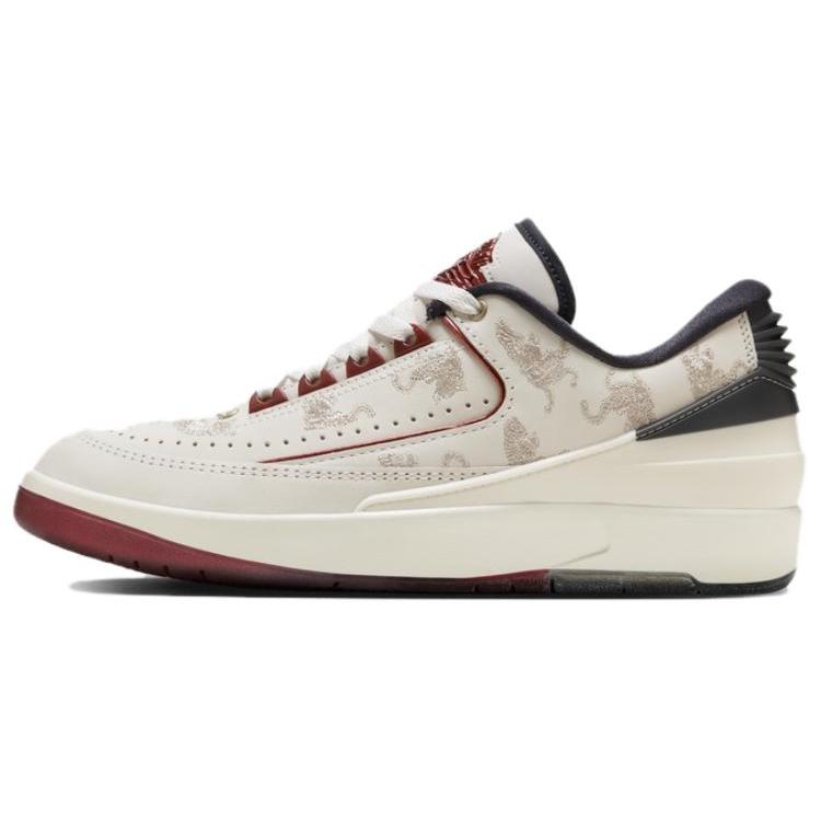 Nové dámské Jordan 2 Retro Low 'Rok Draka' FJ5736-100