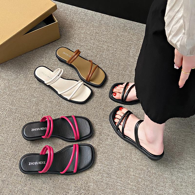French Evening Breeze One-word Slippers Women's Summer Wear 2025 New Korean Version Fairy Retro Strap Flat Sandals