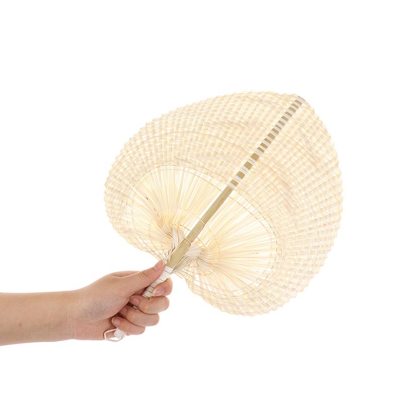 Leques Repelentes de Mosquitos Artesanais de Folha de Palma Tecida à Mão em Estilo Chinês em Forma de Coração