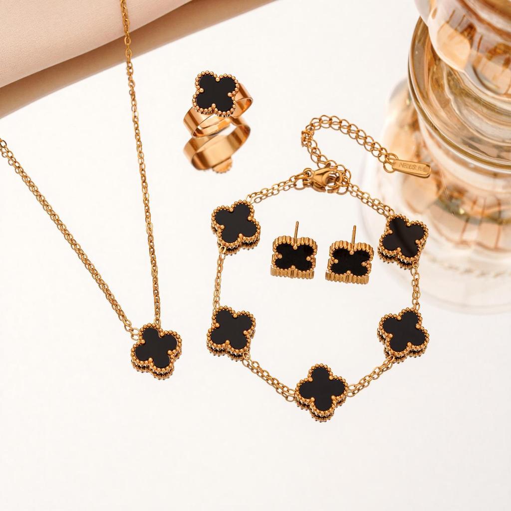 4PCS Titanium Steel Non Fading Clover Set Necklace Bracelet Ring Earrings Women's Fashion Clover Four Piece Set