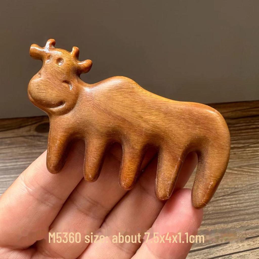 Green Sandalwood Carved Portable Scalp Massage Comb for Women