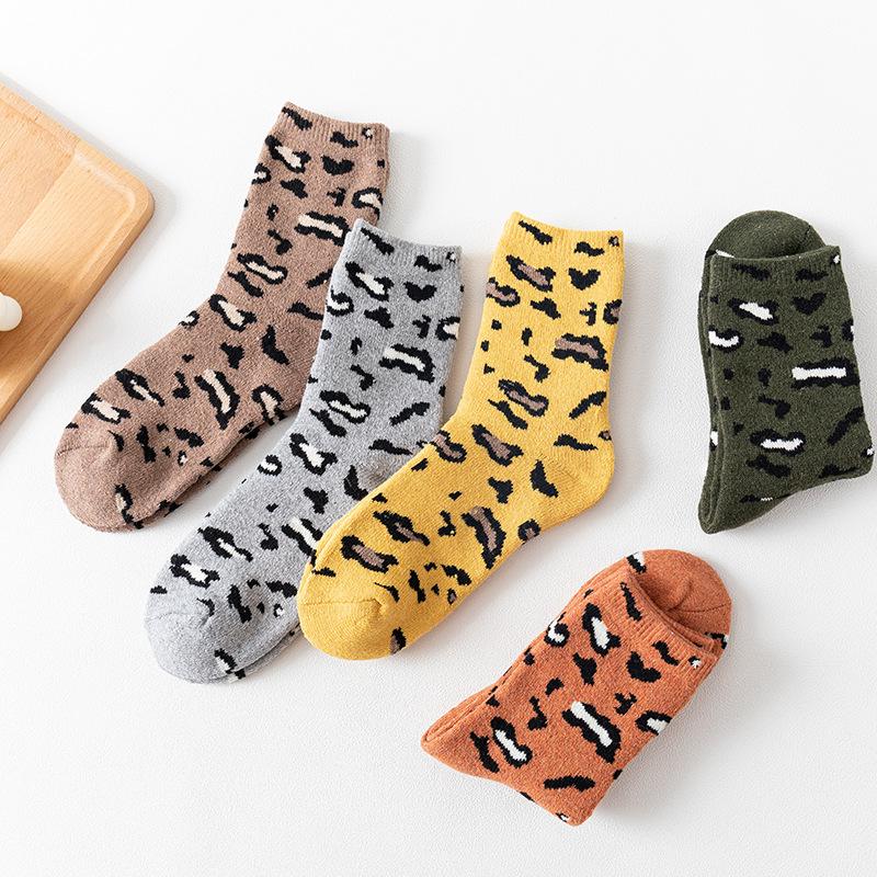 5 Pairs of New Women's Autumn and Winter Thickened Leopard Print Warm Rabbit Wool Mid Calf Socks