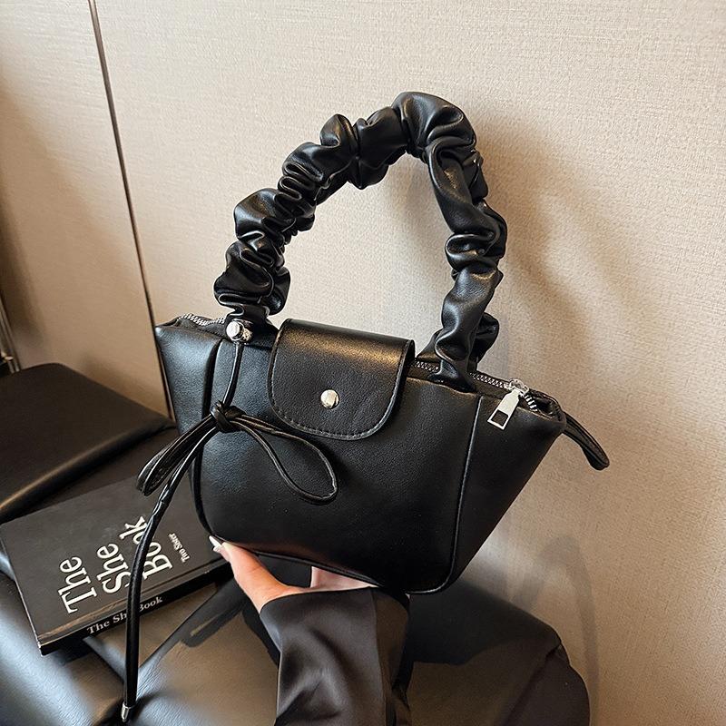 Bolsa plissada de nicho de moda, bolsa feminina nova de verão versátil de ombro/axila, bolsa pequena