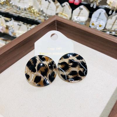 Acrylic Leopard Print Earrings for Women Maillard Temperament Round Drop Earring Charm New Trend Jewelry Banquet