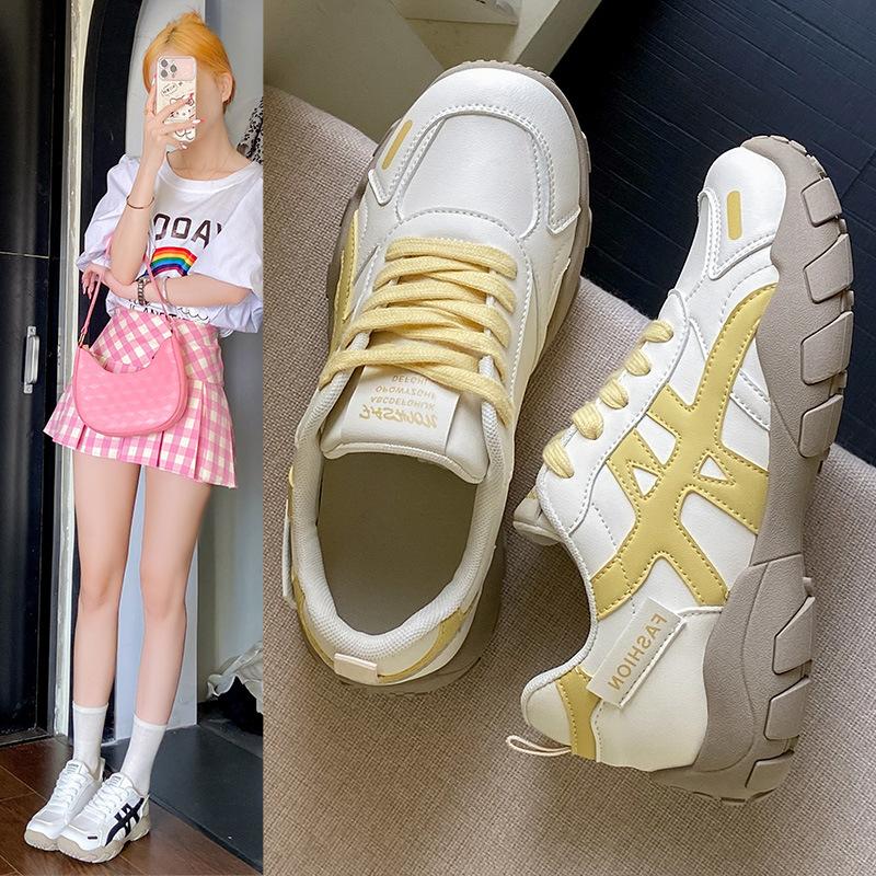 Breathable leather surface German training shoes 22 autumn new thick-soled lightweight sports and leisure board shoes