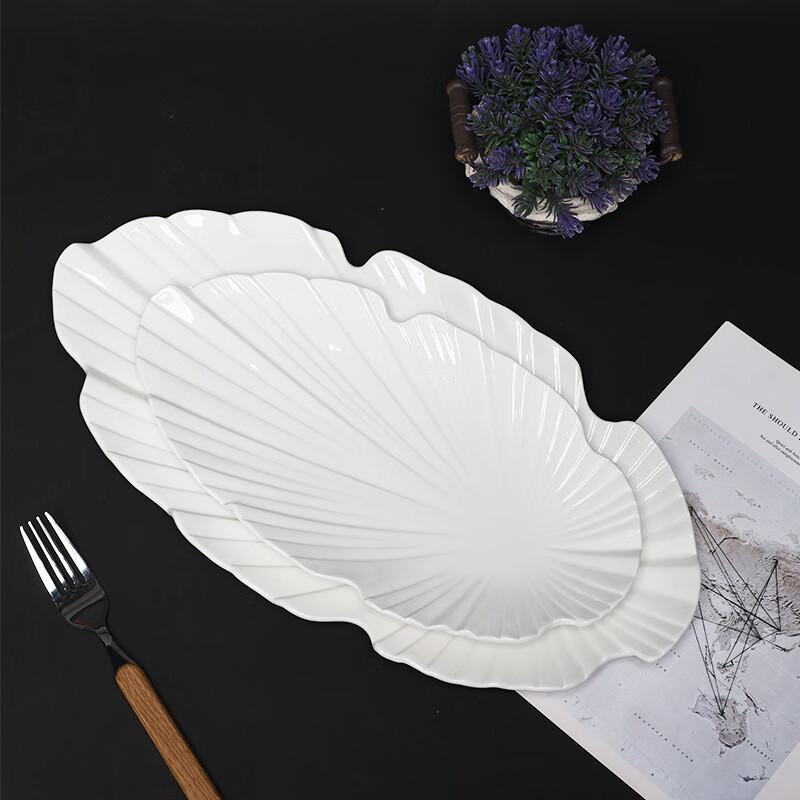 Ru Han Irregular Leaf Ceramic Dumpling Plate