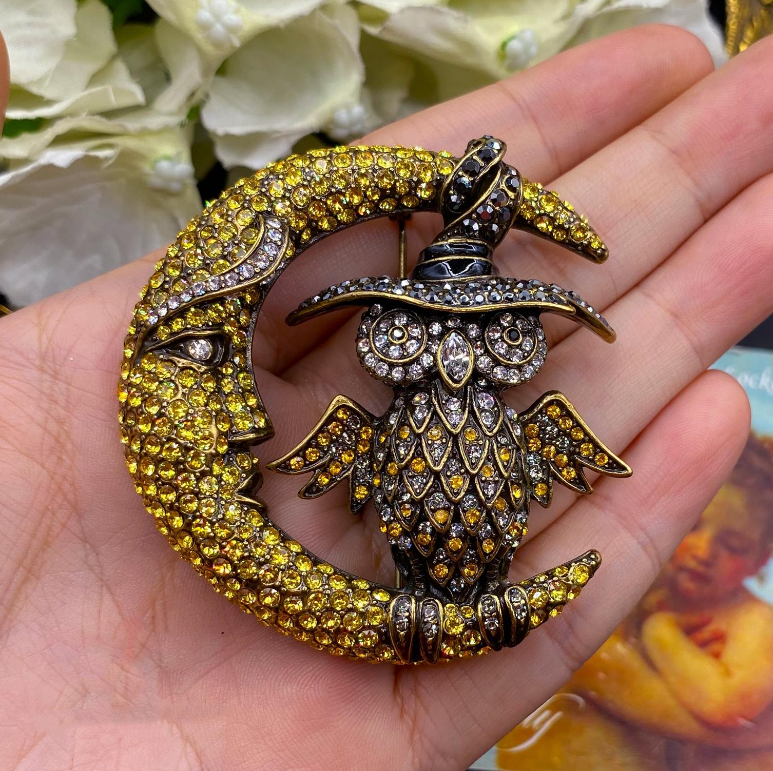 

Жіночі Чоловічі Мода Класична Повністю Кришталева Важка Промисловість Брошка Шпилька Середній Дизайн Стрази Класичні Палацові Значки Ювелірні Вироби