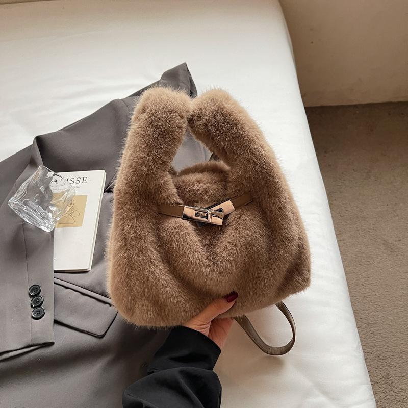 New Cute and Versatile Faux Fur Top Handle Bag Women Fashion Korean Crossbody Shoulder Bag Leisure Commuting Bucket Bag