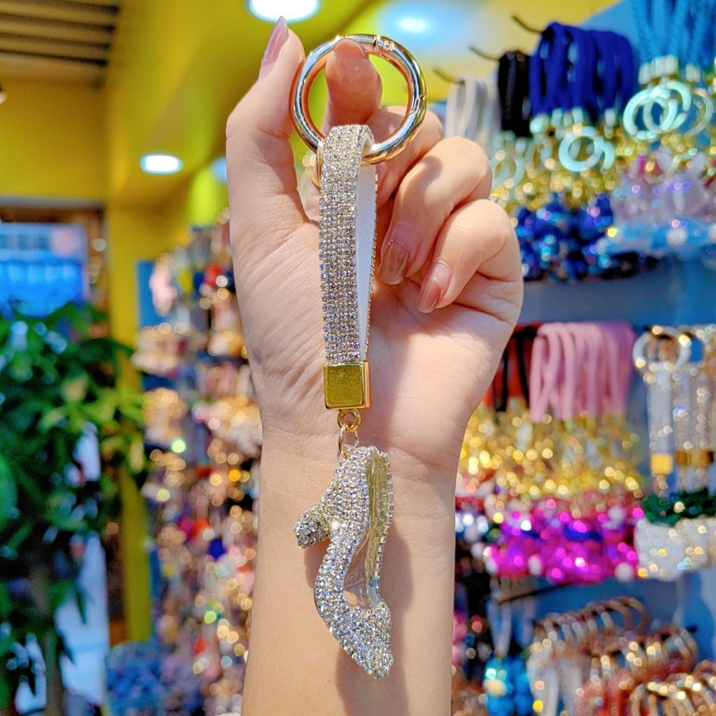 Crystal Shoe Keychain With Diamonds For Gift Brides Wedding Party Decor