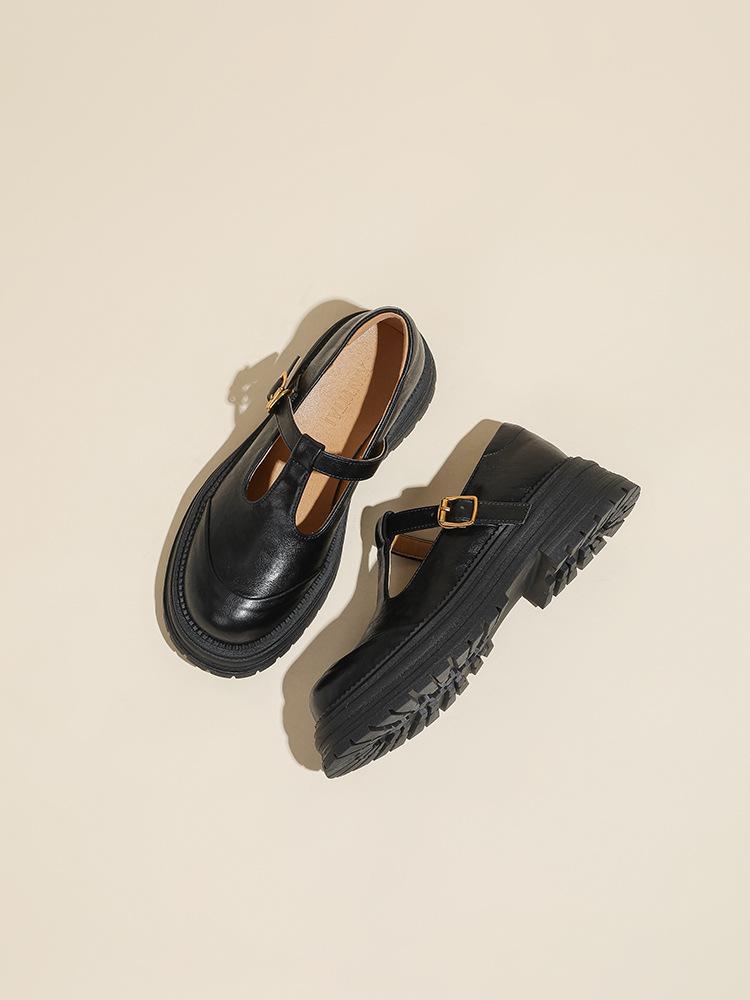 

2025 autumn new muffin platform retro Mary Jane loafers women s British style round head low heel small leather shoes women 35 чёрный