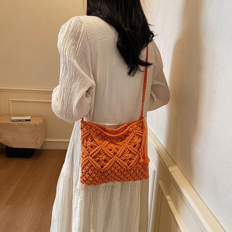 Handmade Cotton Rope Fringed Woven Bag 2025 Summer New Single Shoulder Oblique Span Straw Woven Bag Casual Women's Bag